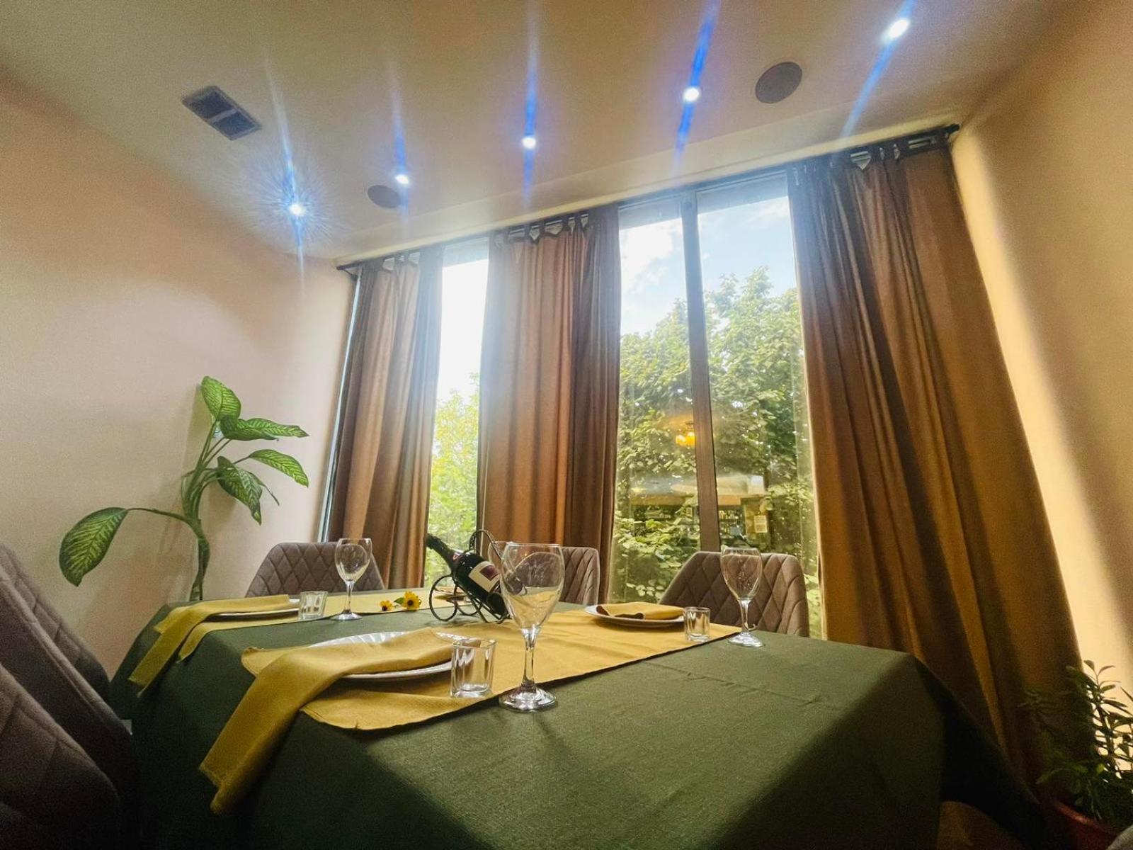 Hotel Konstantin Laplje Selo Luaran gambar